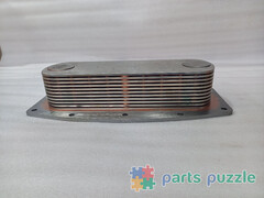 Охладитель масляный, оригинал / OIL COOLER АРТ: T400628