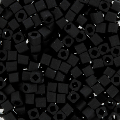 Бисер TOHO, CUBE, цвет черный матовый (0049F), размер 1.5мм,  5 грамм