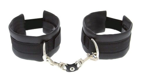 Чёрные полиуретановые наручники Luxurious Handcuffs - Blush Novelties Guilty Pleasure 520005