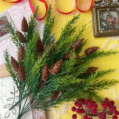 Туя с шишками, букет, искусственная зелень, цвет Зеленый, букет 32 см, 23-24 еловые лапки, набор 2 шт.