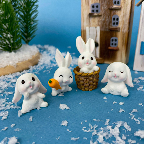 Заяц, зайчик с корзиной, фигурки декоративные, кукольные миниатюры, 3-3,8 см, набор 4 шт микс.