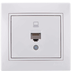 ZERA Розетка бел. с/з+ USB гнездо 700 0200 220 EGP