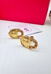 zaponki-v-stile-schiaparelli