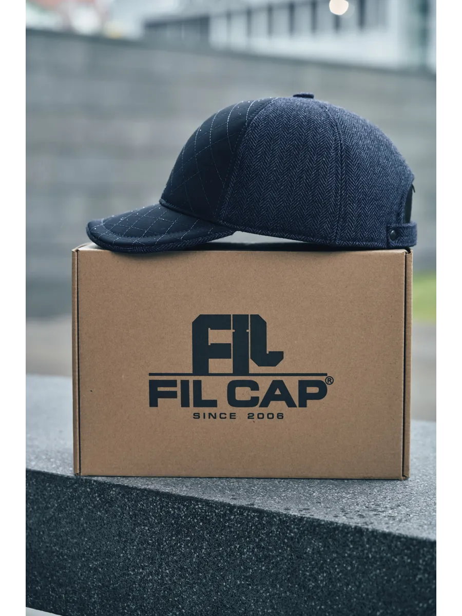 Кепка утепленная с ушками драповая с плащевой вставкой