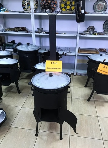 Комплект "Печка с дымоходом + казан 16 литров"
