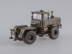 Tractor T-150K khaki 1:43 Start Scale Models (SSM)