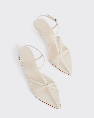 Босоножки из натуральной кожи молочный