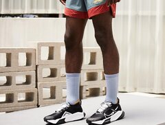 Обувь Nike ZoomX Zegama Trail M черно-белая