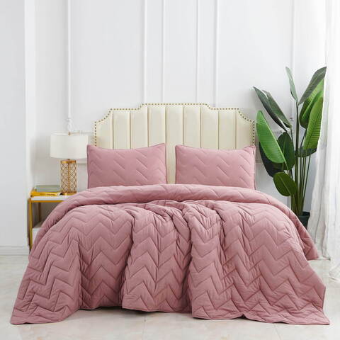 Покрывало 230х250 и 2 наволочки 50х70 Sofi De MarkO Робби розовое