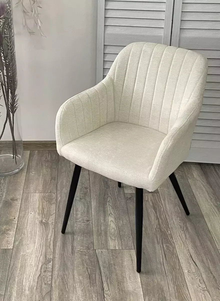 Стул BRANDY WZ2042-01 молочный фактурный велюр / черный каркас М-City