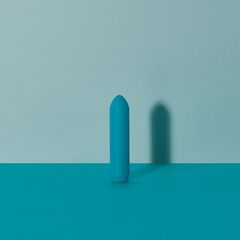 Бирюзовая вибропуля Je Joue Classic Bullet Vibrator - 9 см. - 