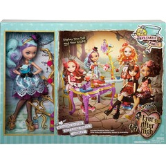 Чайная Вечеринка с Меделин Хеттер. Шляпо-срывательная Вечеринка