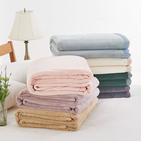 Плед 220х240 Sofi De MarkO Стелла молочный