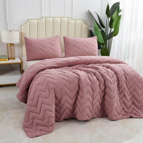 Покрывало 230х250 и 2 наволочки 50х70 Sofi De MarkO Робби розовое