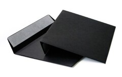 Конверт из бумаги черного цвета C4 (229х324 мм) 120 г/м²