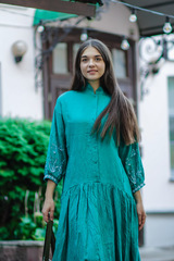 Полюшка. Платье льняное макси асимметричное с вышивкой PL-422569