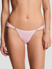 PINK ЧИИКИ НА ЗАНИЖЕННОЙ ПОСАДКЕ С КРУЖЕВНОЕ ТЕСЬМОЙ