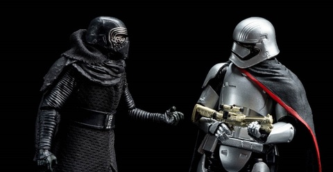 Фигурка Капитан Фазма Пробуждение силы Black Series