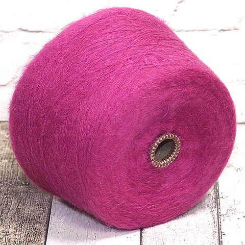 Кидмохер на полиамиде PURA LANA ITALIA / MARZIA 900 фуксия