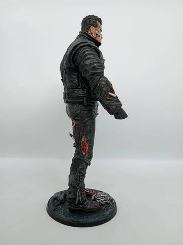 Фигурка T-800 Поврежденный в бою Терминатор 3 Восстание машин