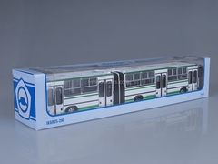 Ikarus-280.64 planetary doors Moscow white-green Soviet Bus 1:43