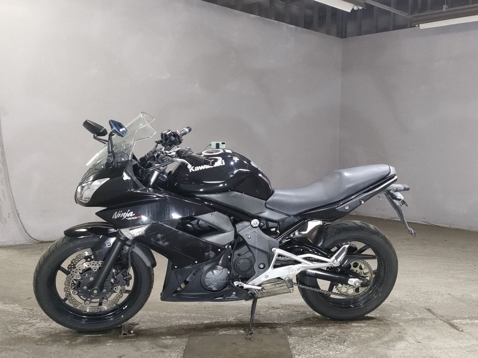 KAWASAKI NINJA 400 R Характеристики