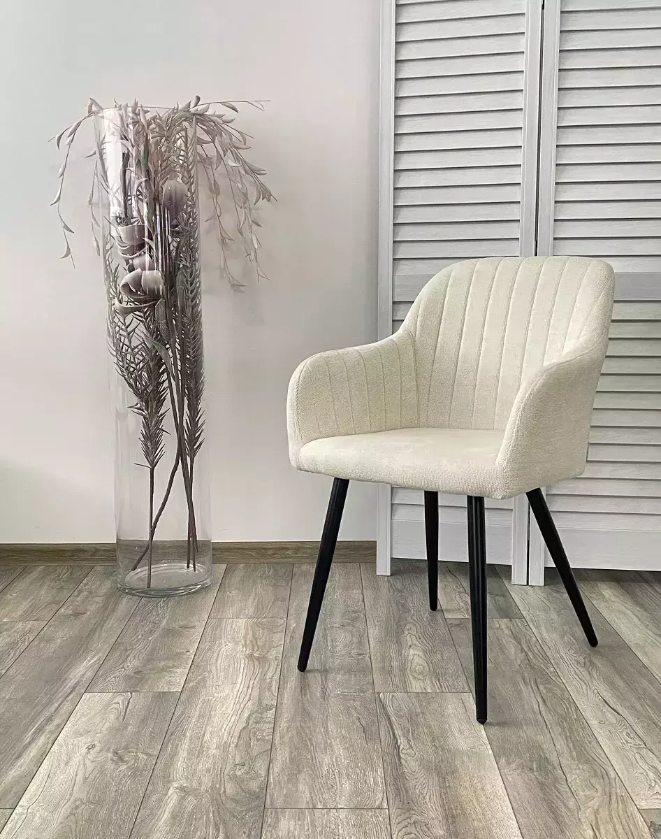 Стул BRANDY WZ2042-01 молочный фактурный велюр / черный каркас М-City