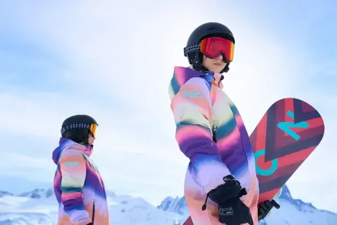 Molo (Моло) Hux Wavy Rainbow детский зимний комбинезон для девочки