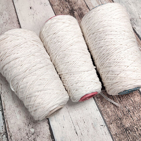 Лот кашемир CARIAGGI CASHMERE 10*2/28 белый молочный