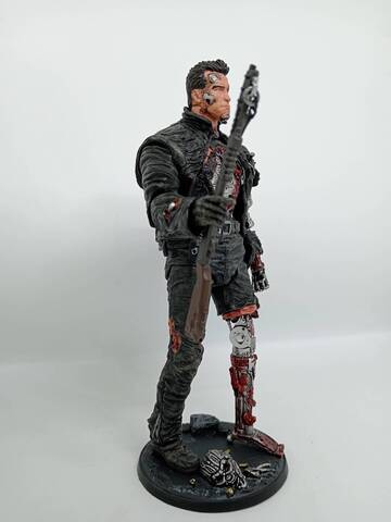 Фигурка T-800 Поврежденный в бою Терминатор 3 Восстание машин