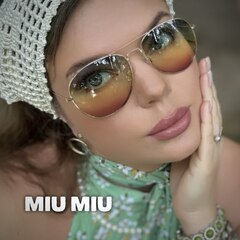 Видео мастер-класс по вязанию косынки крючком Miu Miu "Три ключа" (коллекция 2025 года)