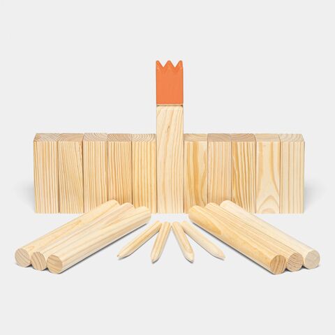 Игра в метание 'шахматы викингов' KUBB