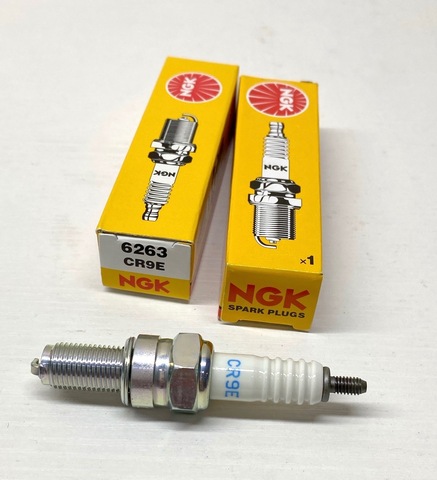 Свеча зажигания NGK CR9E для Yamaha