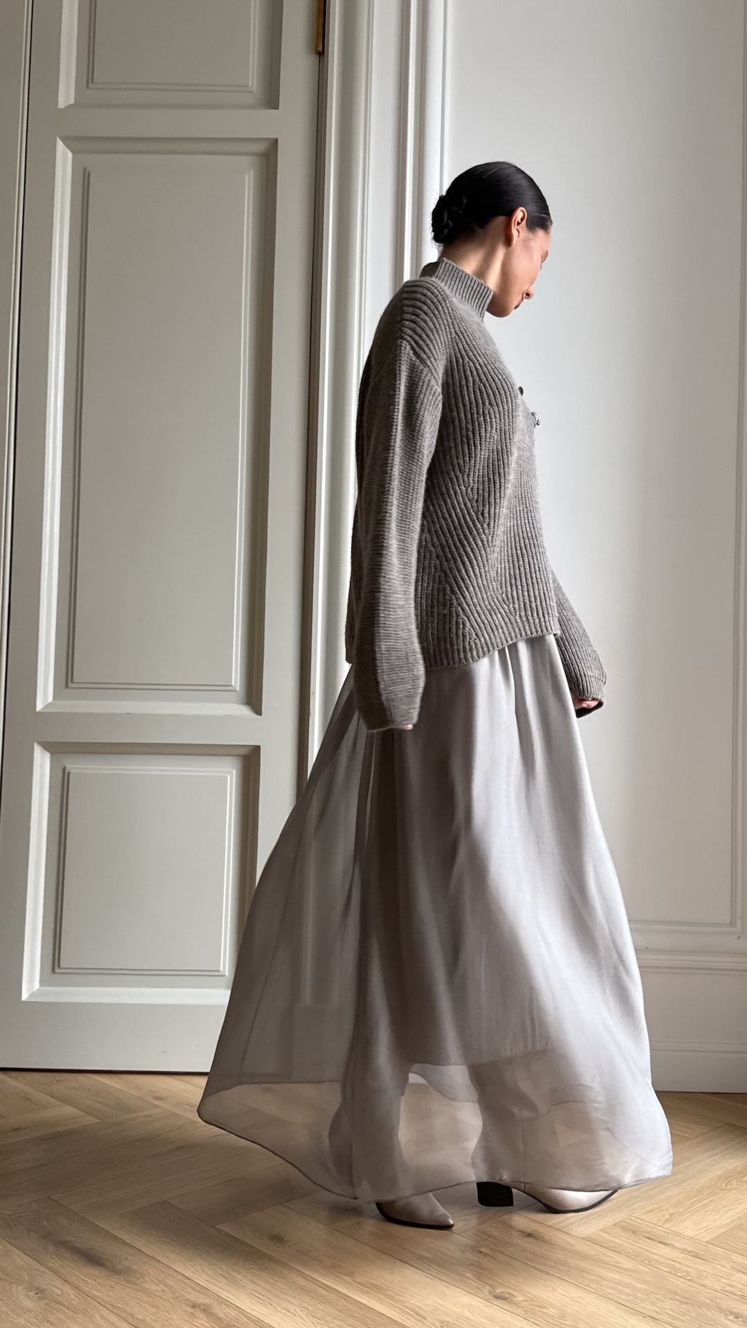 Юбка из натурального шелка и вискозы на резинке