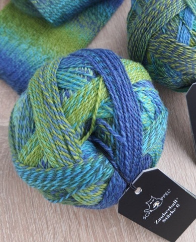 Zauberball Starke 6-ply 2136