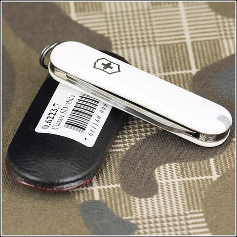 Нож Victorinox Classic 58мм 7 функций белый (0.6223.7)