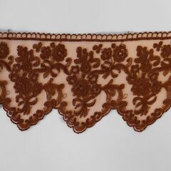 Вышивка на сетке, ш. 9 см.