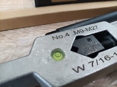 Вороток для метчиков №4 M9-M27(5,5-16мм) 480мм DIN1814 (INOX, с уровнем) H-Tools 08802070