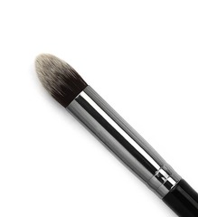 LuxVisage Кисть косметическая №18 для консилера (Китай)