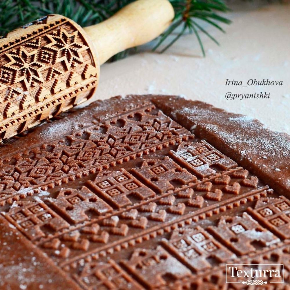 Скалка с узором Новогодняя