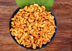 Кешью жареный со специями