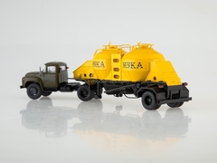ZIL-130V1 with semitrailer flour carrier K4-AMG khaki-yellow 1:43 AutoHistory