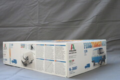 Сборная модель  FORD TRANSIT MK2 italeri 1/24