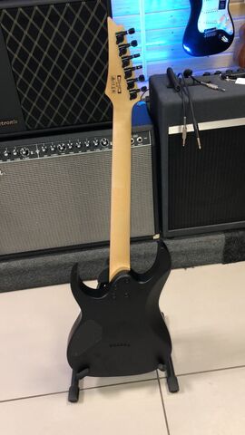 IBANEZ GIO GRG121DX-BKF Black Flat электрогитара