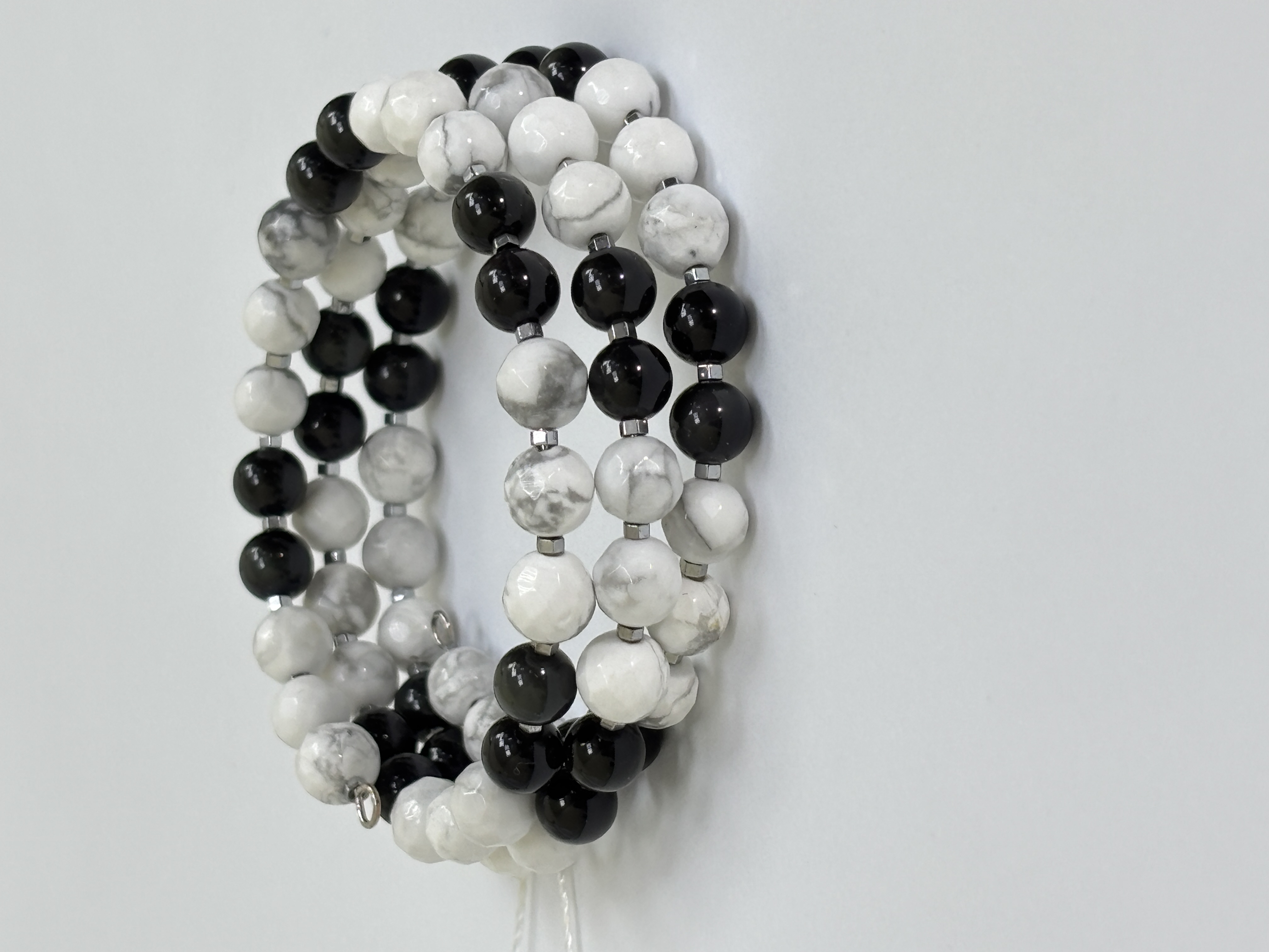 Говлит (браслет из натуральных камней)