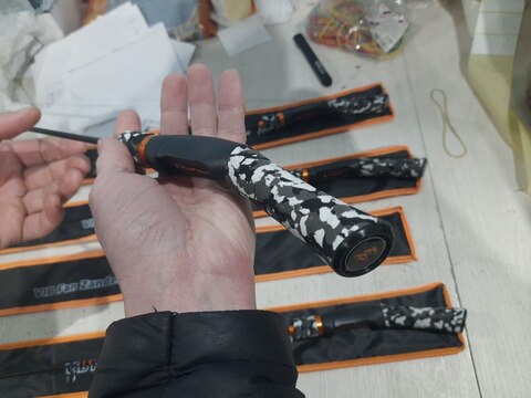 Зимняя разборная удочка Forest River VIB Fan Zander 80M