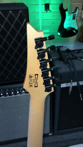 IBANEZ GIO GRG121DX-BKF Black Flat электрогитара