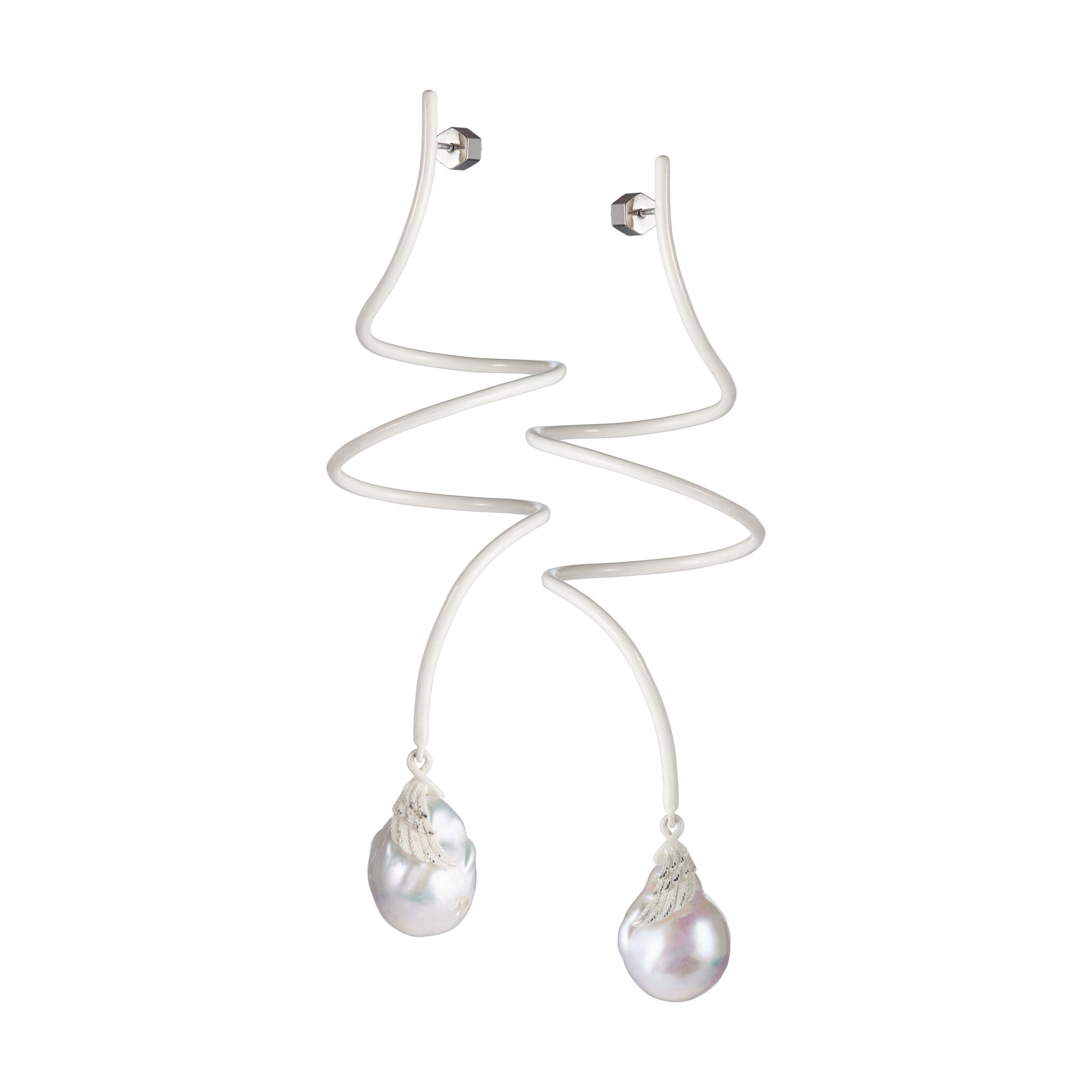 

Серьги Spiral Earrings With Baroque Pearl - White