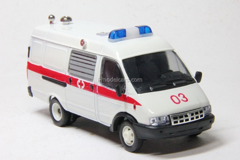 GAZ-3221 Gazelle Ambulance second facing Agat Mossar Tantal 1:43