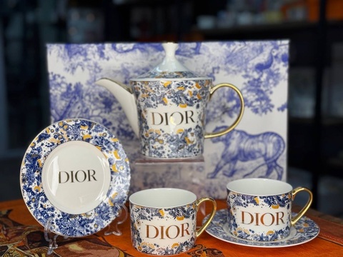 Набор Dior чайник и чашки